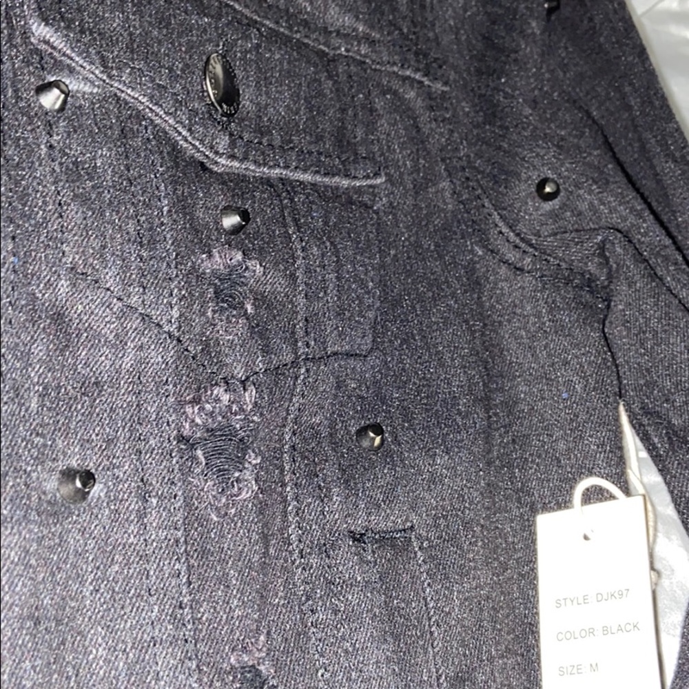 Distressed jean jacket - Picture 2 of 4